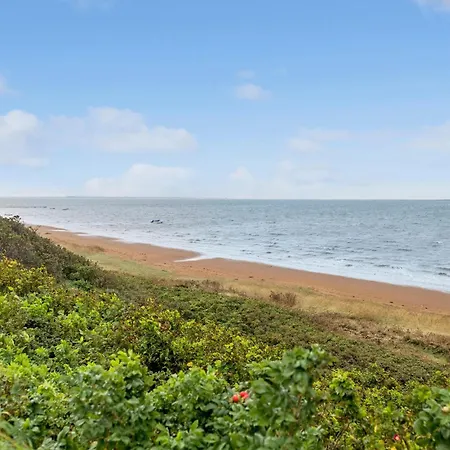 2 Bedroom Front In V *